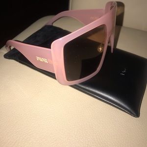 Pink Dior So Lights